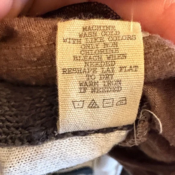 Gimmicks by BKE Black and White Patterned Cardigan with Black Lace Accents - Picture 13 of 14